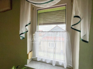 Fenster mit Außenrollläden