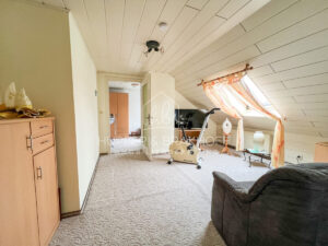 Kinder-/Gästezimmer